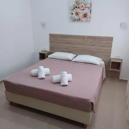 Comfort شقة Kéfalos